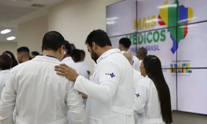 Estudantes terão novo auxílio mensal