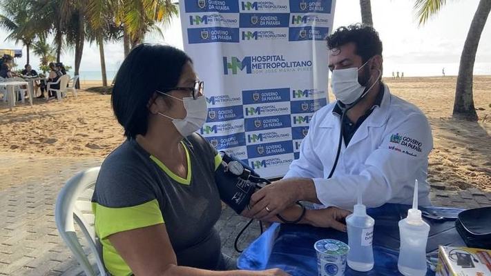 Dia Mundial do Coração: Hospital Metropolitano realiza ação na orla da capital