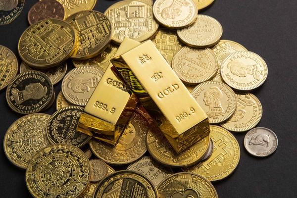 Ouro dispara e chama a atenção de investidores