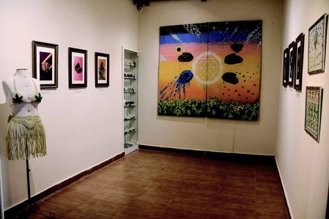 exposicoa-da-abrace-f-ortilo-antonio-8.jpg