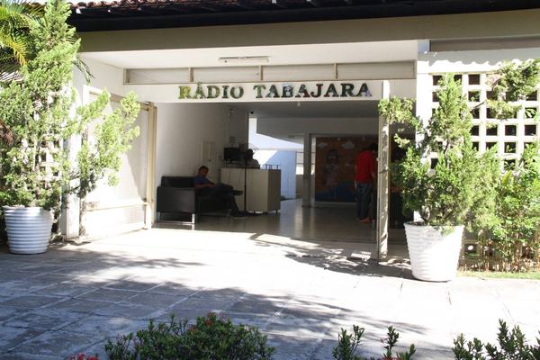 Rádio anuncia alterações na grade