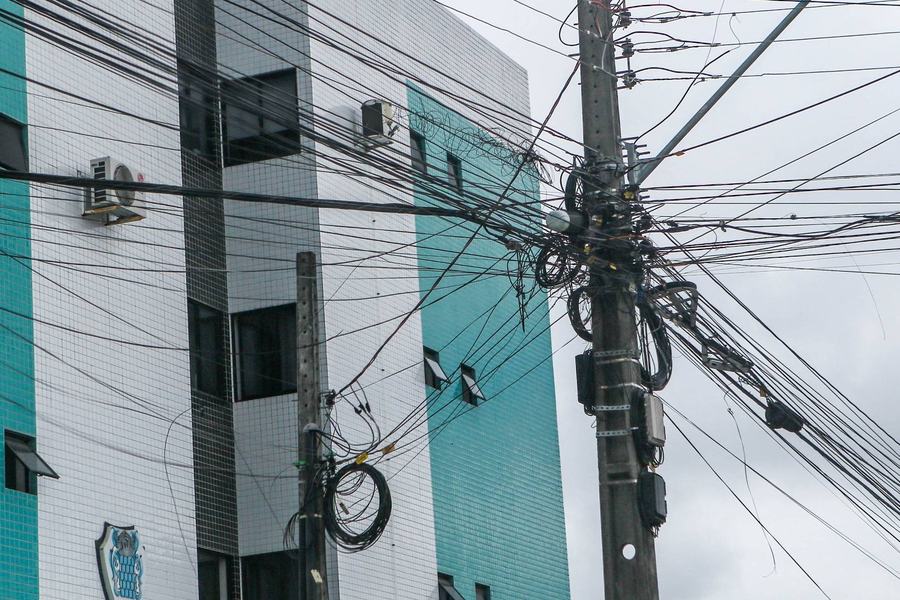 fios-nos-postes-2-kleide-teixeira-secom-jp.jpg