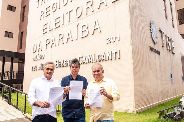 Candidatos protocolam processo solicitando tropas federais