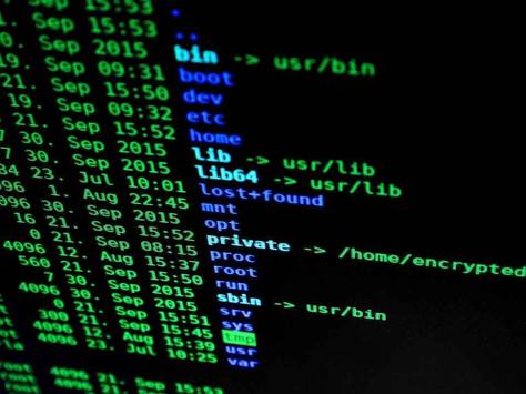 hacking-1685092_960_720.jpg