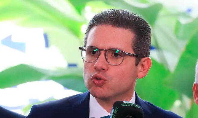 Motta debate anistia a golpistas hoje