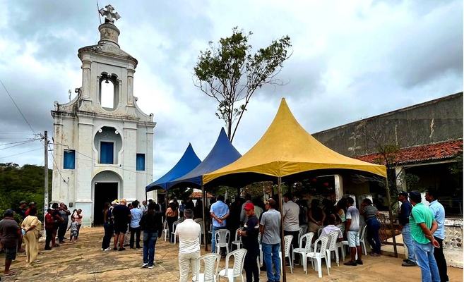 Incra autoriza uso de igreja em Sumé