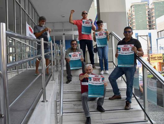 Servidores se mobilizam na capital