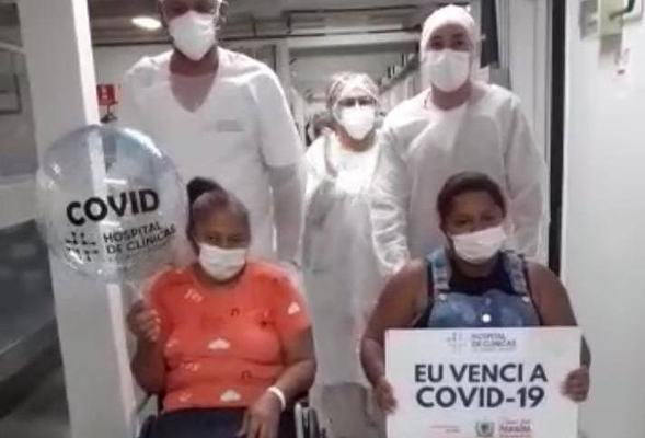 Juntas, mãe e filha se recuperam da Covid-19 e recebem alta do Hospital de Clínicas no mesmo dia