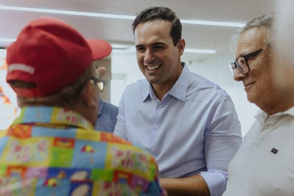 Lucas Ribeiro assina apoio financeiro de R$ 800 mil para CG