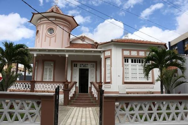 Museu do Artesanato abre exposição com arte indígena