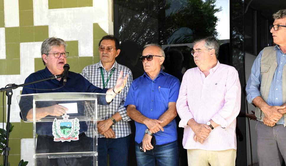 o-gov-entrega-veiculos-a-empaer-e-assinaturas-protocolos_f-evandro-30.jpg