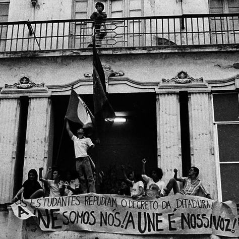ocupacao_sede_da_une_site1-1-editada.jpg