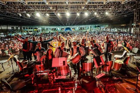 orquestra-sanfonica-balaio-nordeste-thercles-silva.jpg