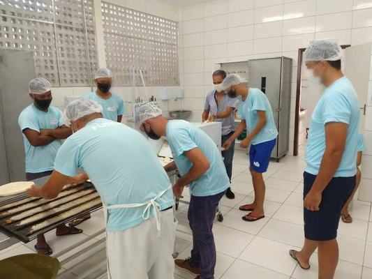 Fundac retoma cursos profissionalizantes na Padaria Escola Nosso Pão