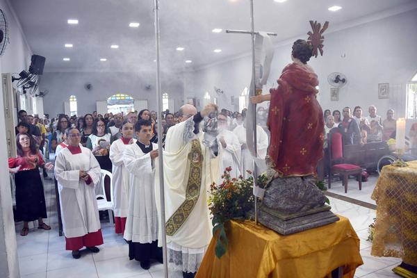 Missa e carreata marcam celebração
