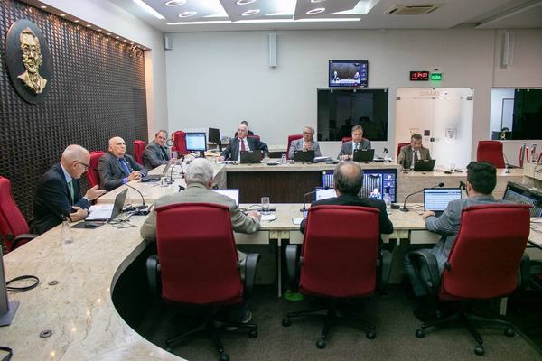 Dez prefeituras estão sob ameaça