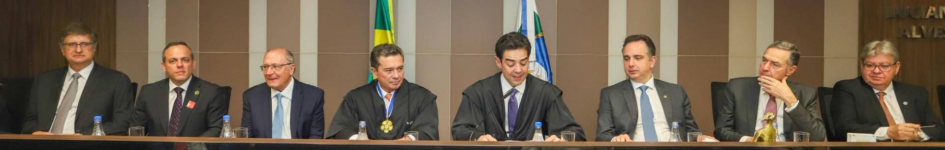 Vital assume presidência do TCU