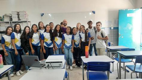 preparacao-e-aulas-professor-bruno-e-alunos-arquivo-pessoal-2.jpeg