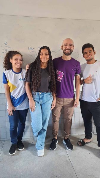 professorBrunocomaequipeRegentesdoImpriodeSapquefoiamelhorequipedaParabaaquivopessoal.jpg