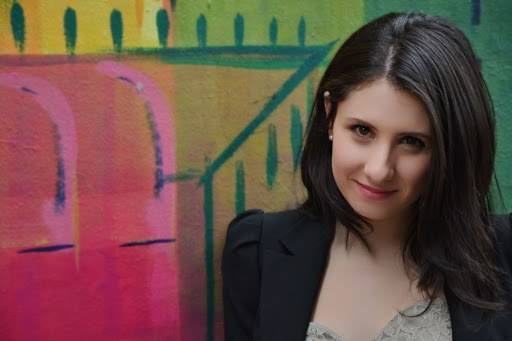 Programa Espaço Cultural entrevista cantora lírica paraibana finalista de festival na França
