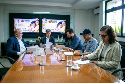 reuniao-ccas-e-secult-jpg-1-1024x683.jpg