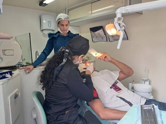 Mutirão de cidadania leva serviços a pessoas em situação de rua