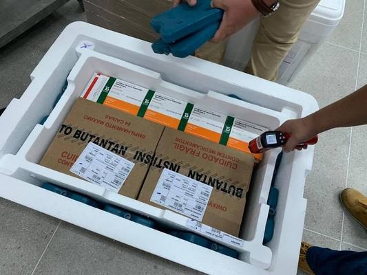 Saúde distribui 79.354 doses de vacina contra a covid-19 nesta quinta e sexta-feira