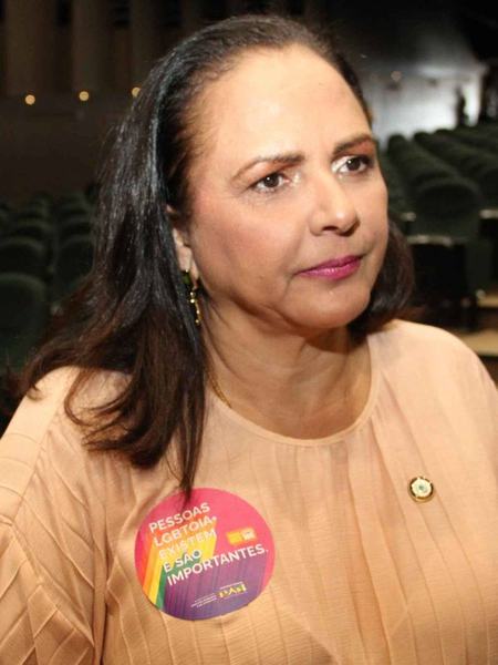 sec-lidia-moura_f-evandro-1.jpg