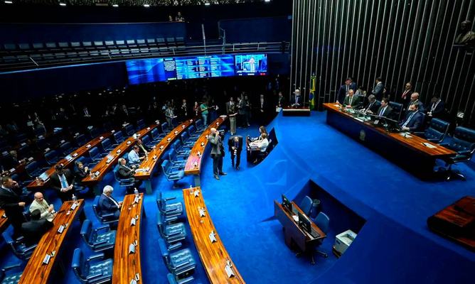 Projeto aprova isenção de IR para até dois salários mínimos