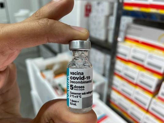 Saúde distribui mais 110.740 doses de vacina contra Covid-19