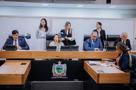 sessao-na-alpb_divulgacao.jpg