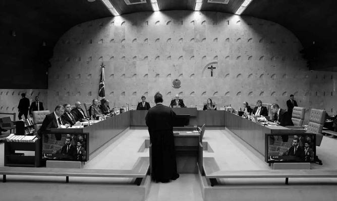 STF derruba prorrogação da CPMI