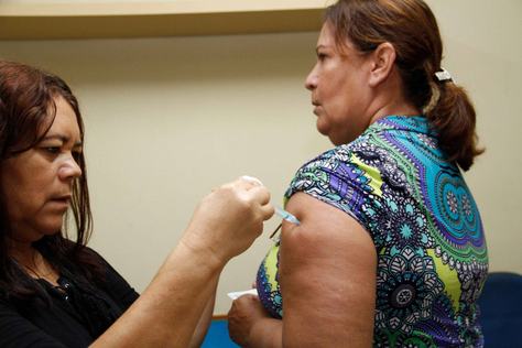 vacina-contra-gripe-na-secr-saude-do-estado_f.jpg