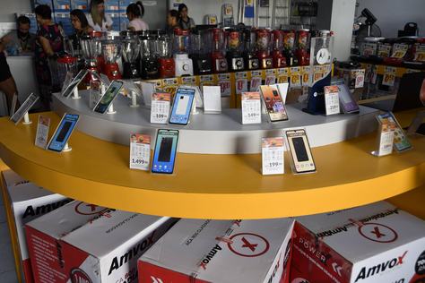venda-de-celular-5g-f-ortilo-antonio-1.jpg