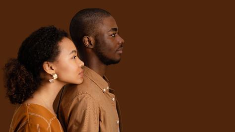 vista-lateral-do-casal-freepik.jpg