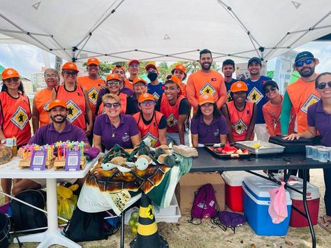 voluntarios-da-associacao-guajiru-tartarugas-marinhas-no-projeto-limpa-mar_arquivo-pessoal-da-ong.jpg