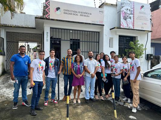 Sarau celebra combate ao racismo