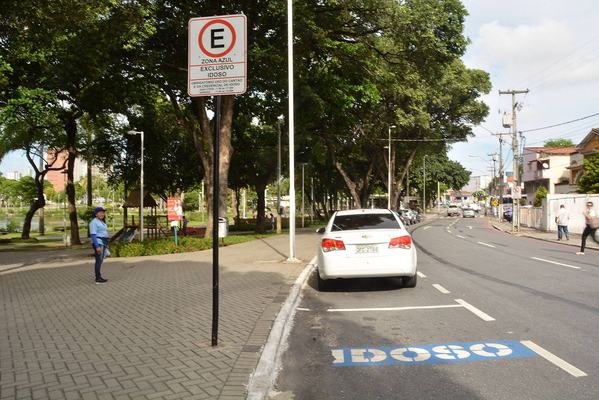 Suspenso há cinco anos, sistema de Zona Azul será reativado na capital